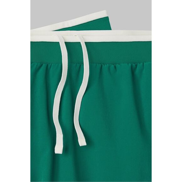 Fabletics The Fundamental Short II Lined 7in - M - Picture 6 of 6